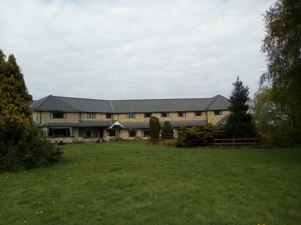 Charmwood Hotel - Cherry Park Hall Worksop Exterior foto